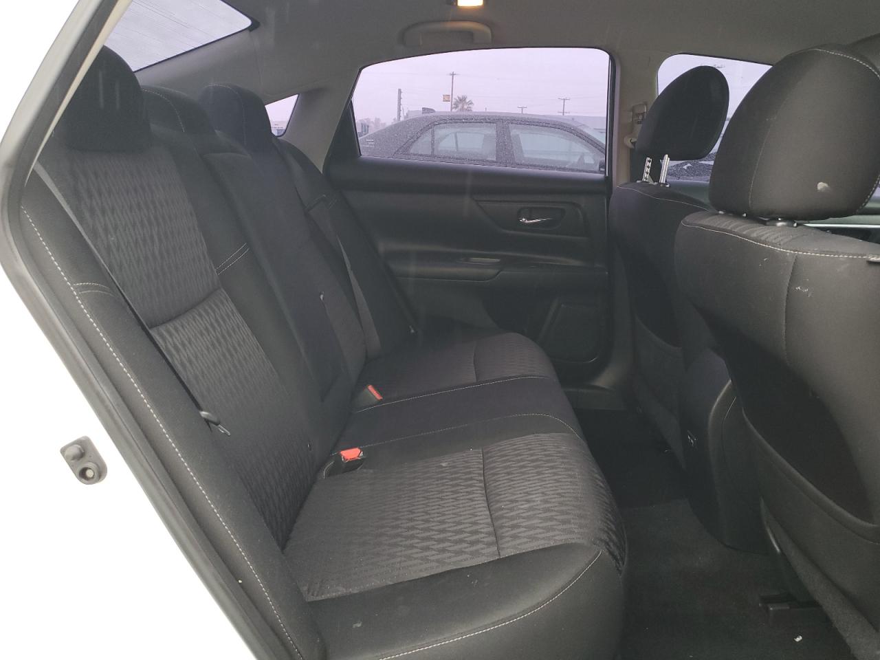 2018 Nissan Altima - Image 10