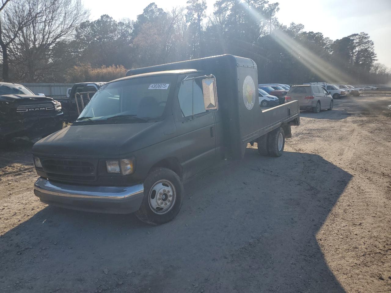 2000 Ford Econoline E350 Super Duty Cutaway Van