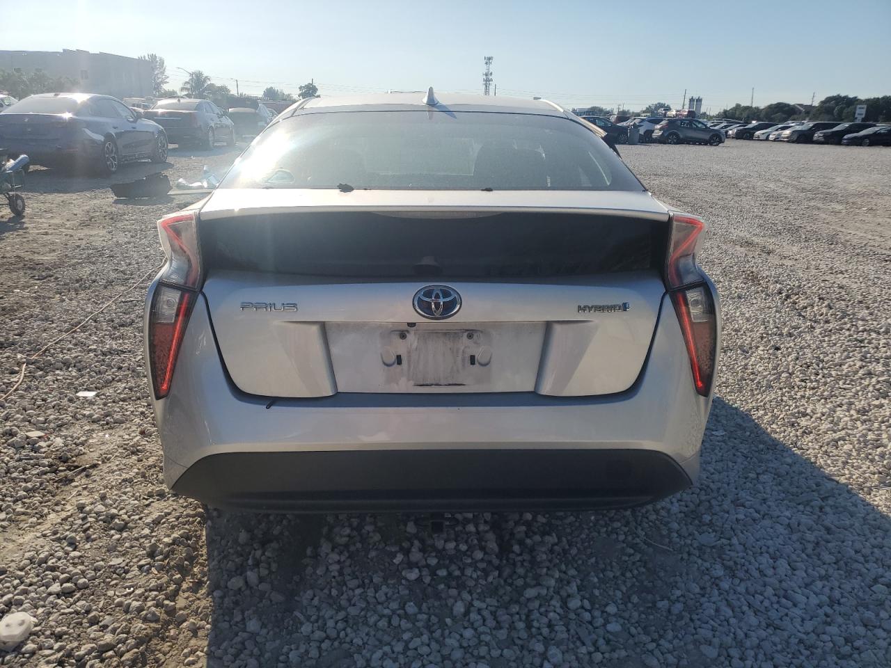 2018 Toyota Prius - Image 6