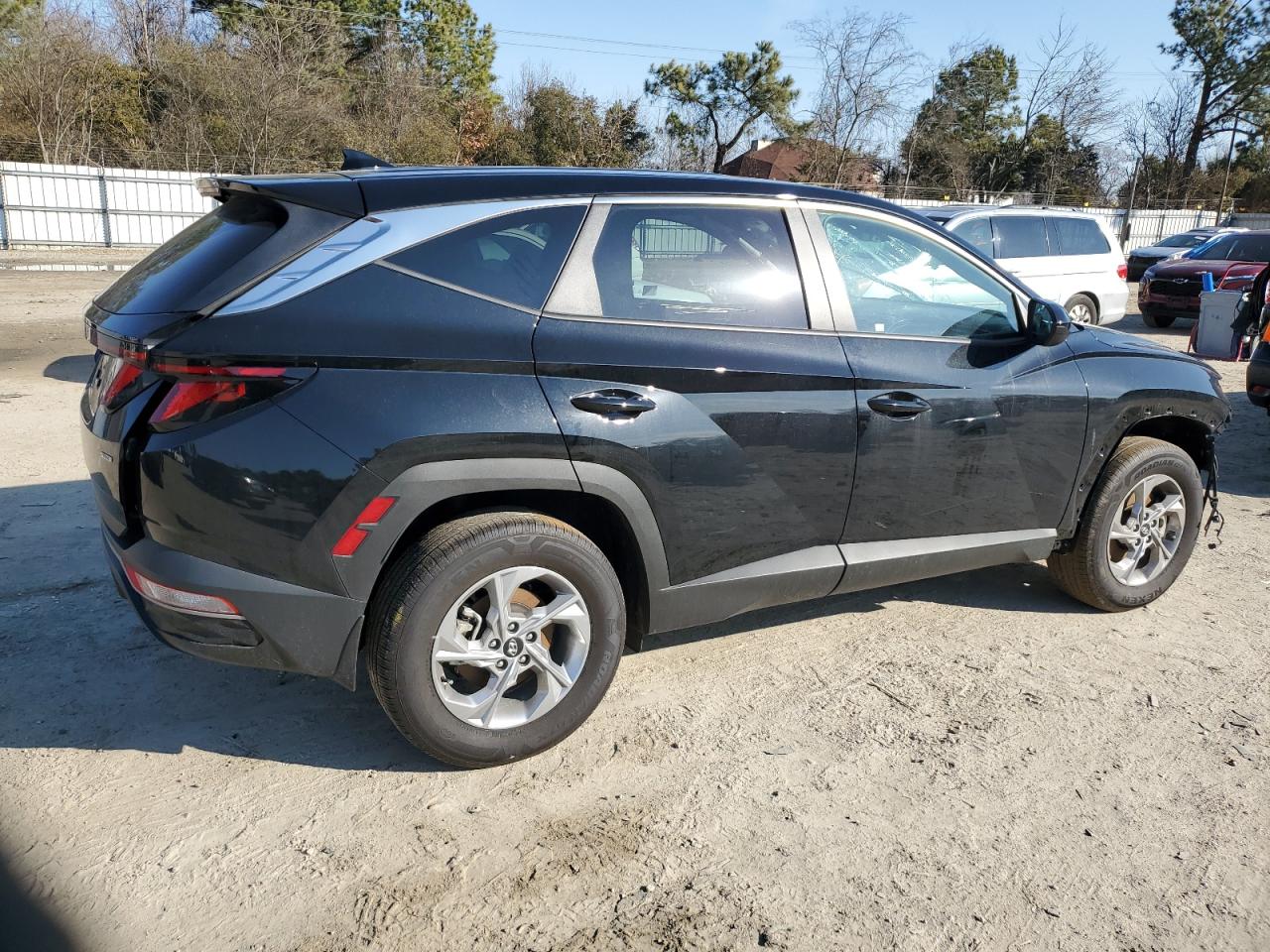 2024 Hyundai Tucson - Image 3