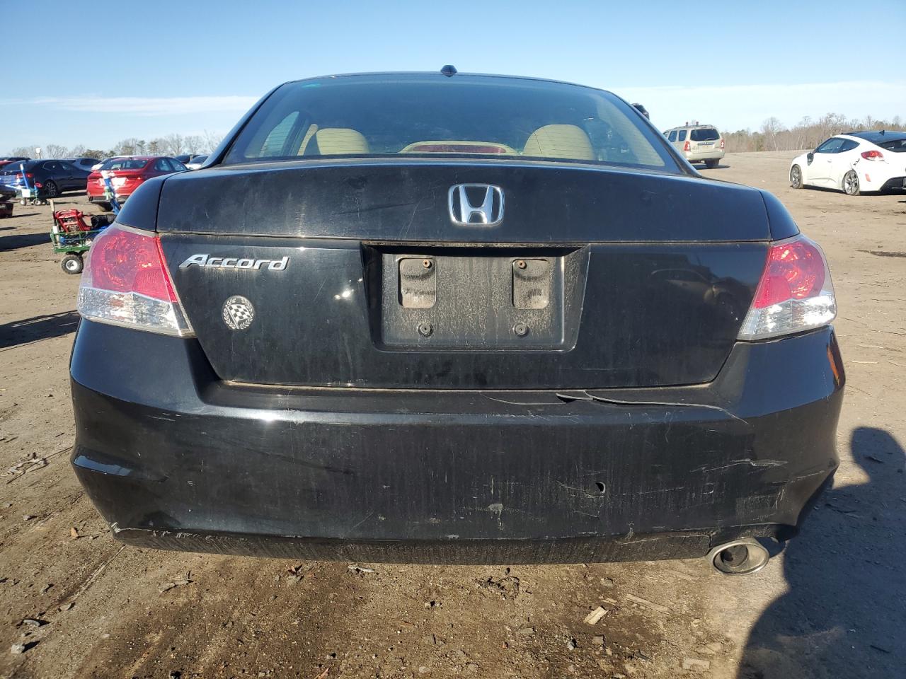2010 Honda Accord - Image 6