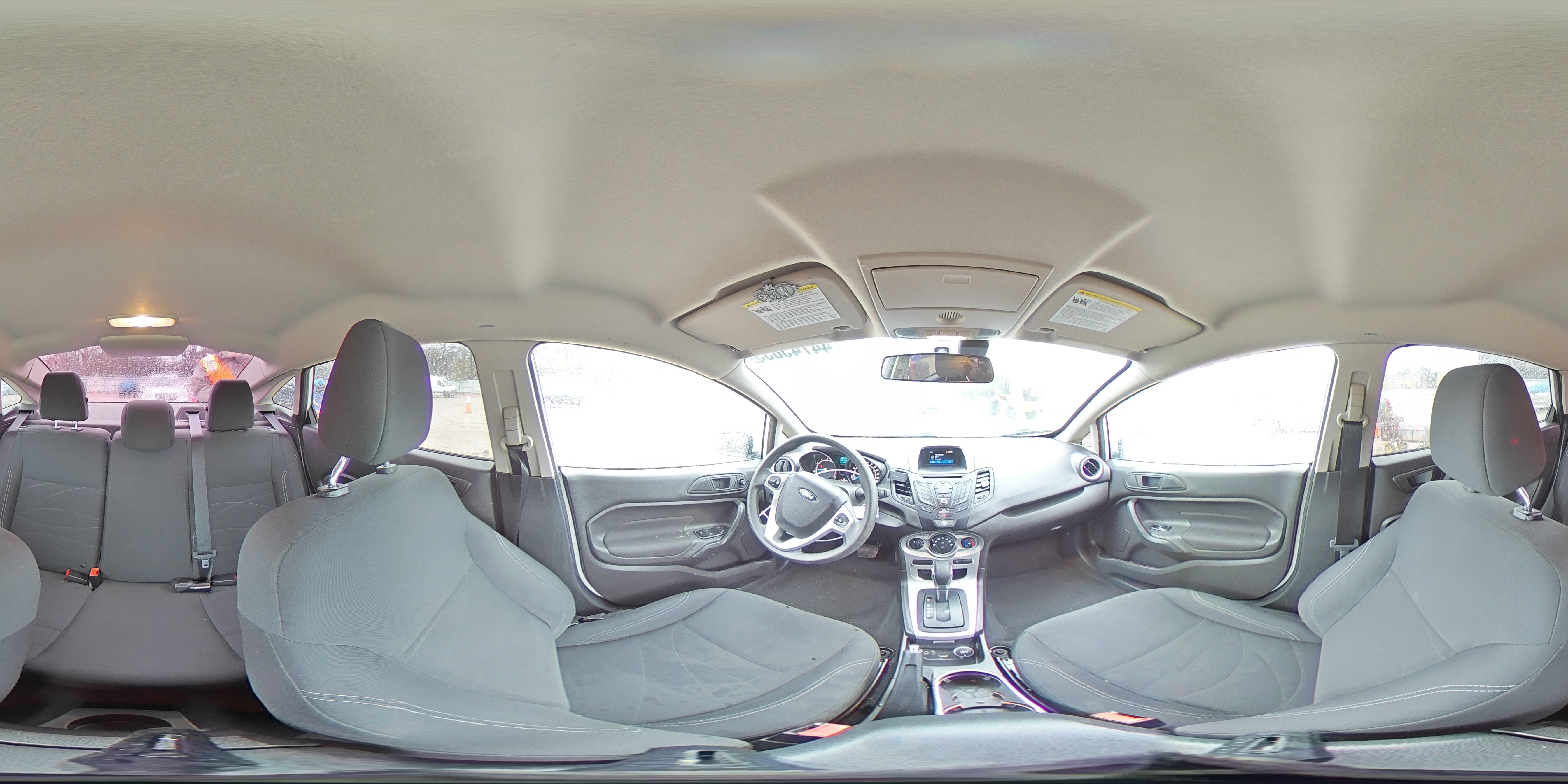 2018 Ford Fiesta - Image 12