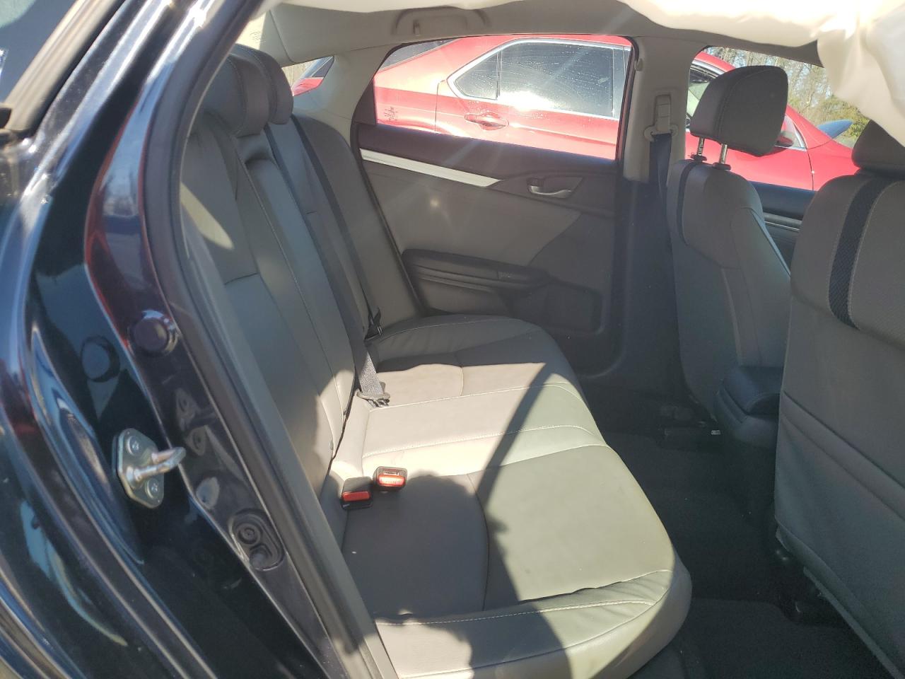 2019 Honda Civic - Image 10