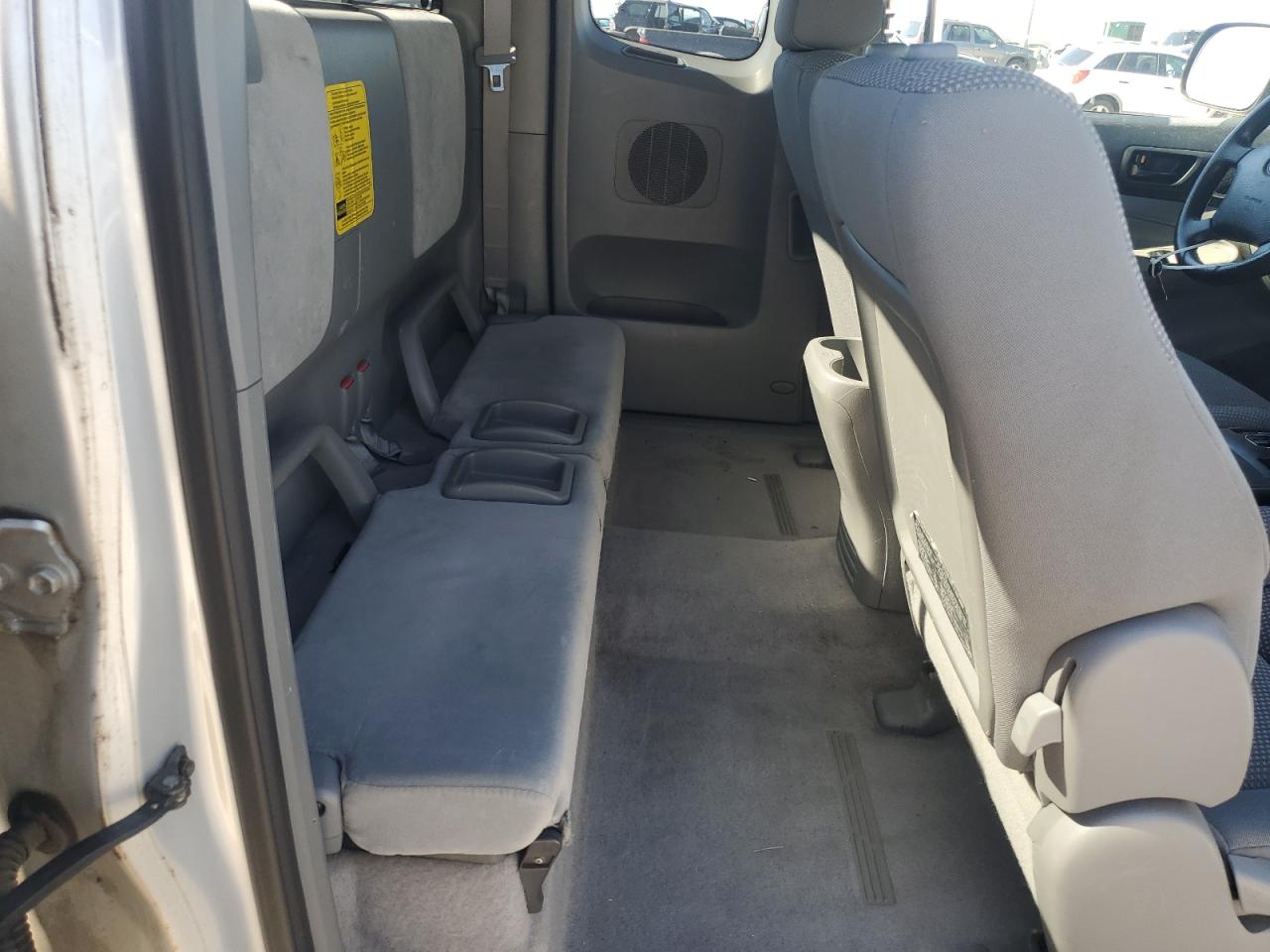 2006 Toyota Tacoma - Image 10