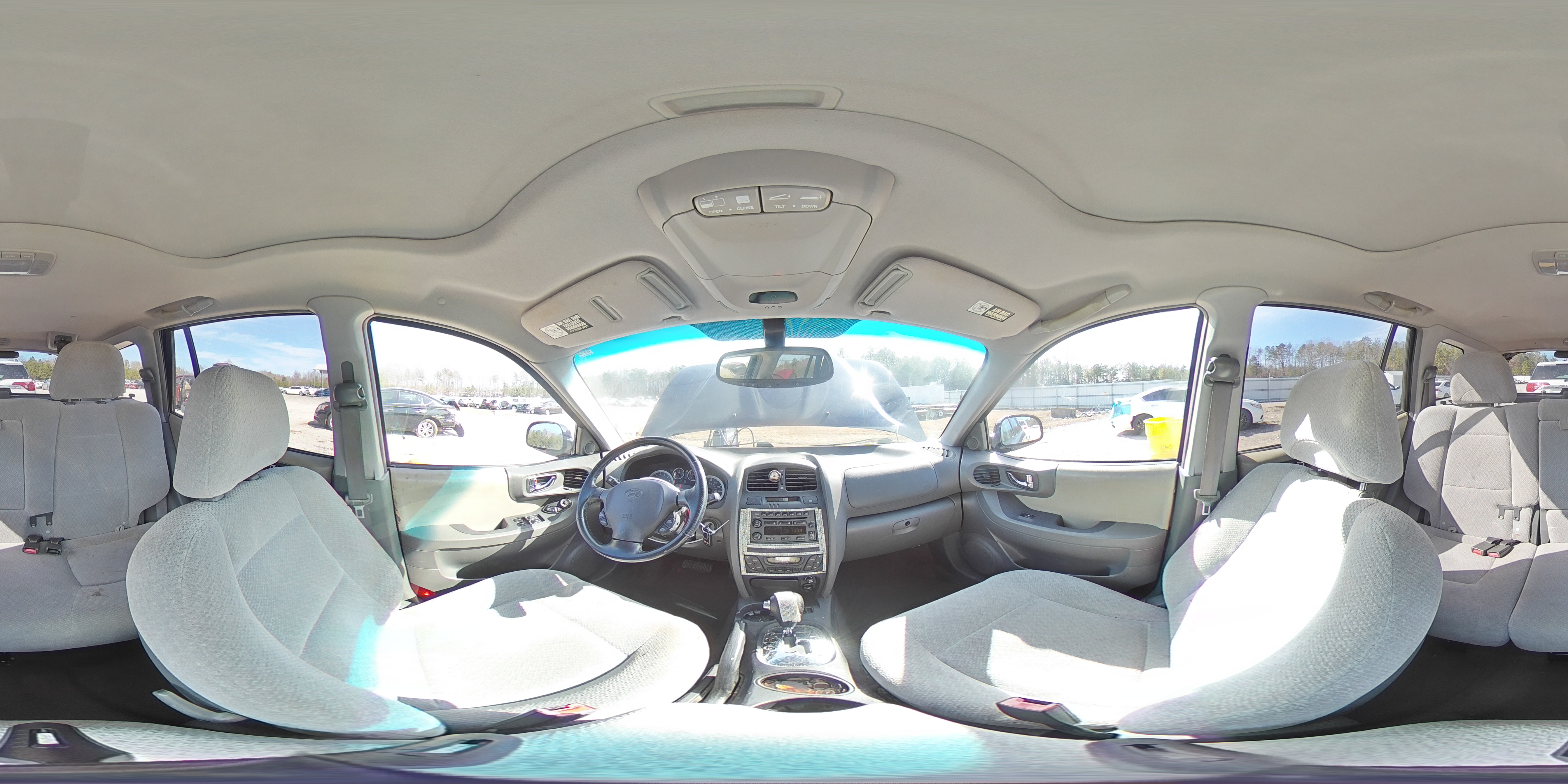 2005 Hyundai Santa Fe - Image 14
