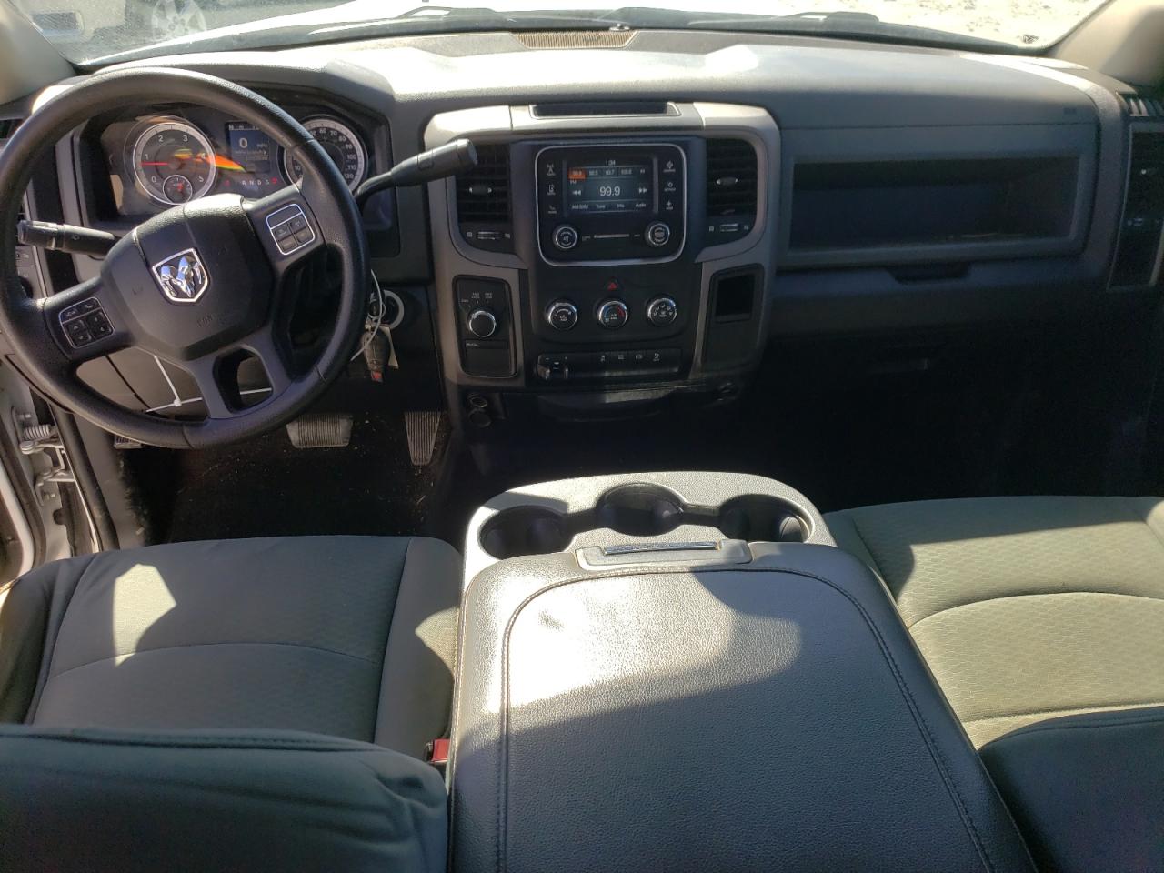2016 RAM 2500 - Image 8