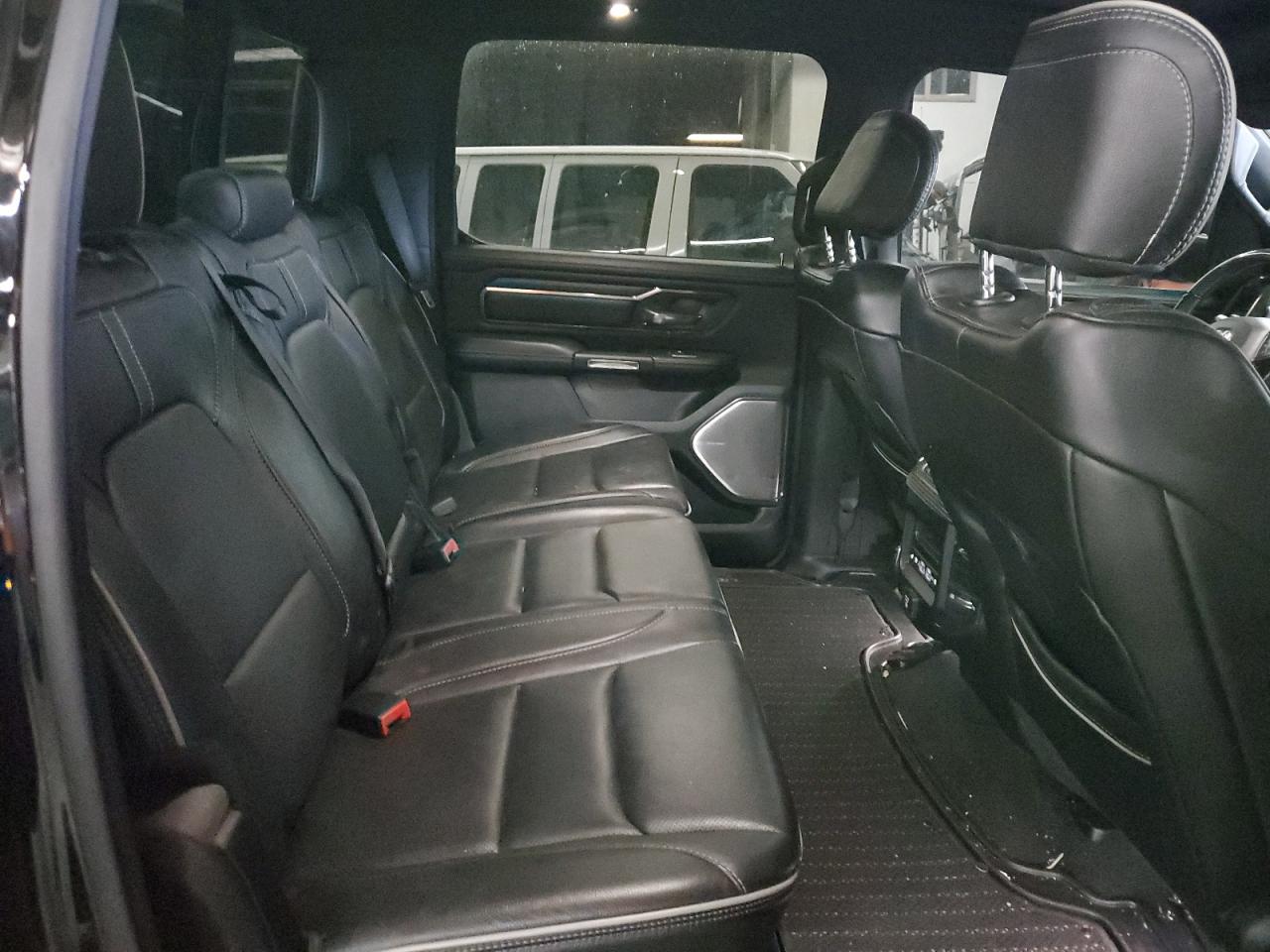 2020 RAM 1500 - Image 10