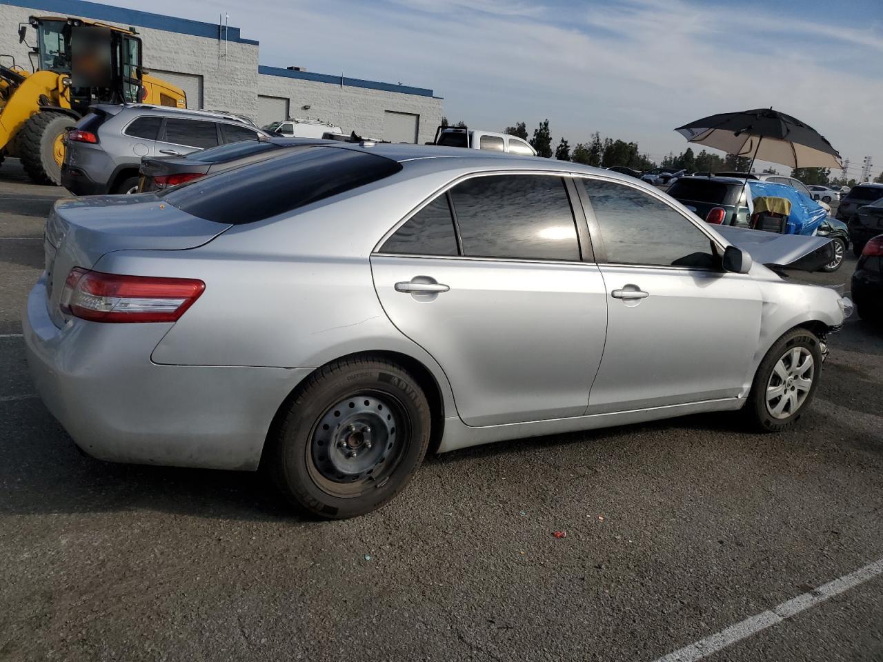 2010 Toyota Camry - Image 3