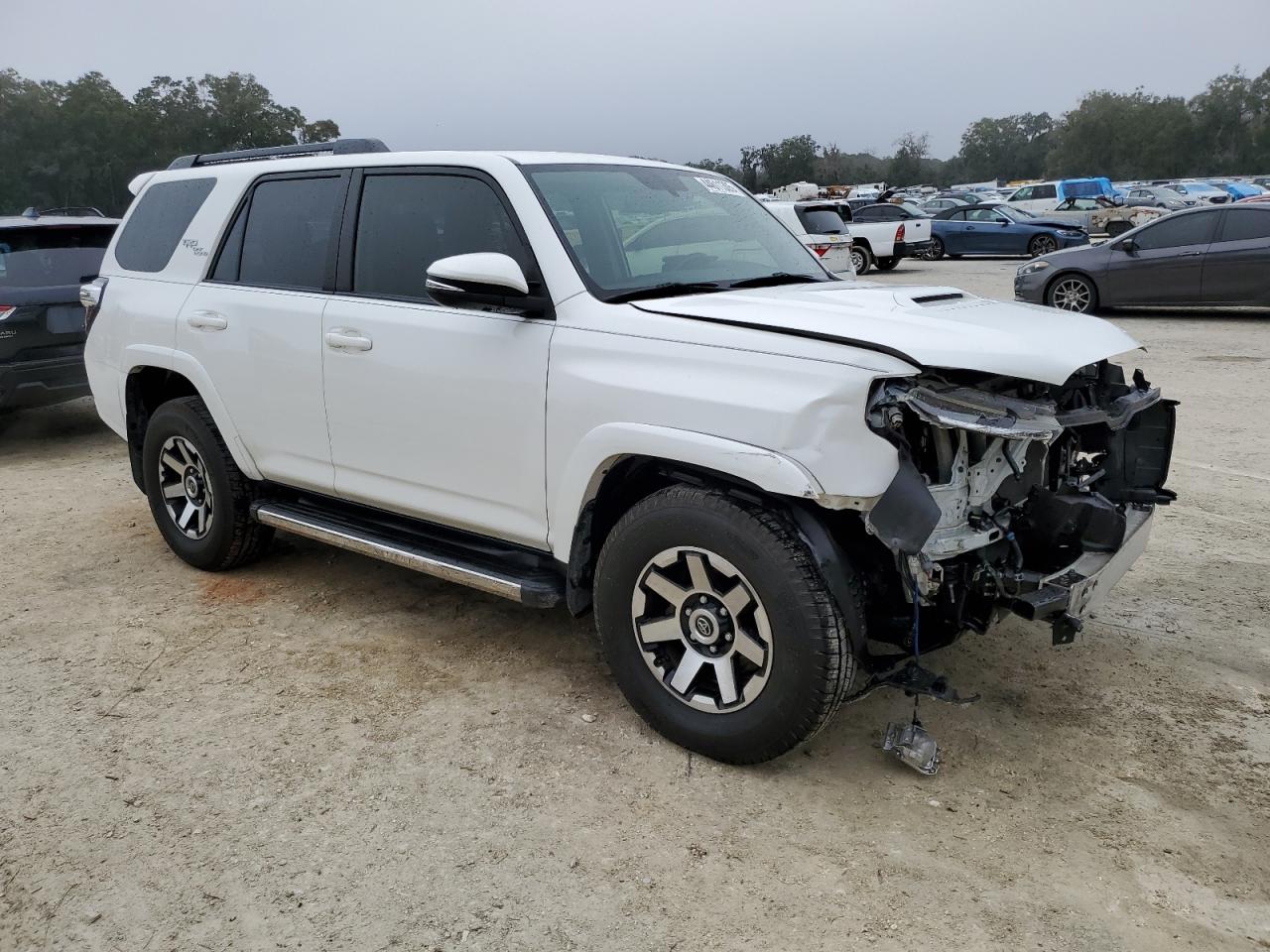 2019 Toyota 4Runner - Image 4