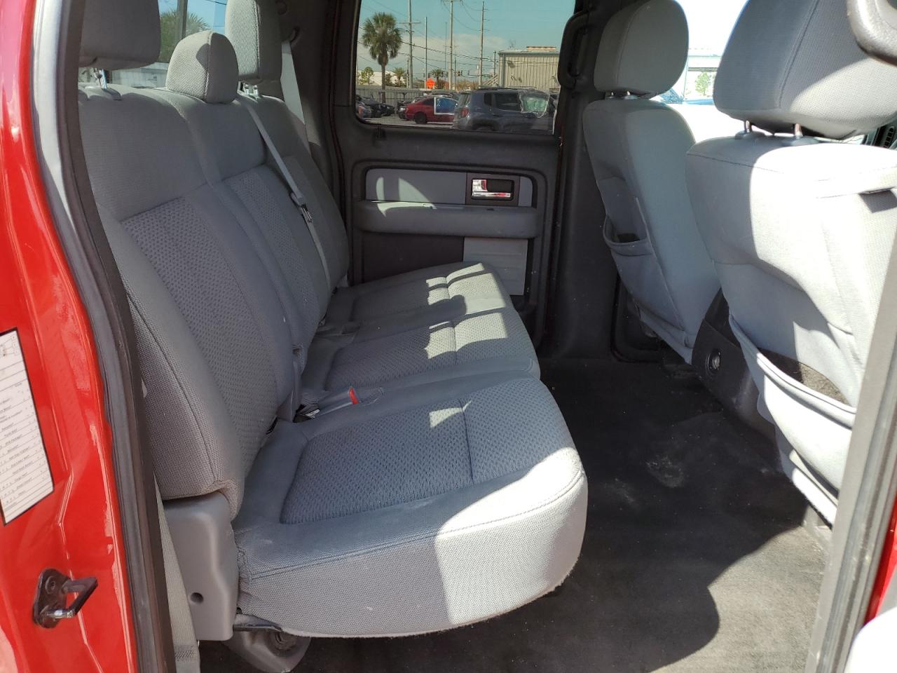 2014 Ford F-150 - Image 10