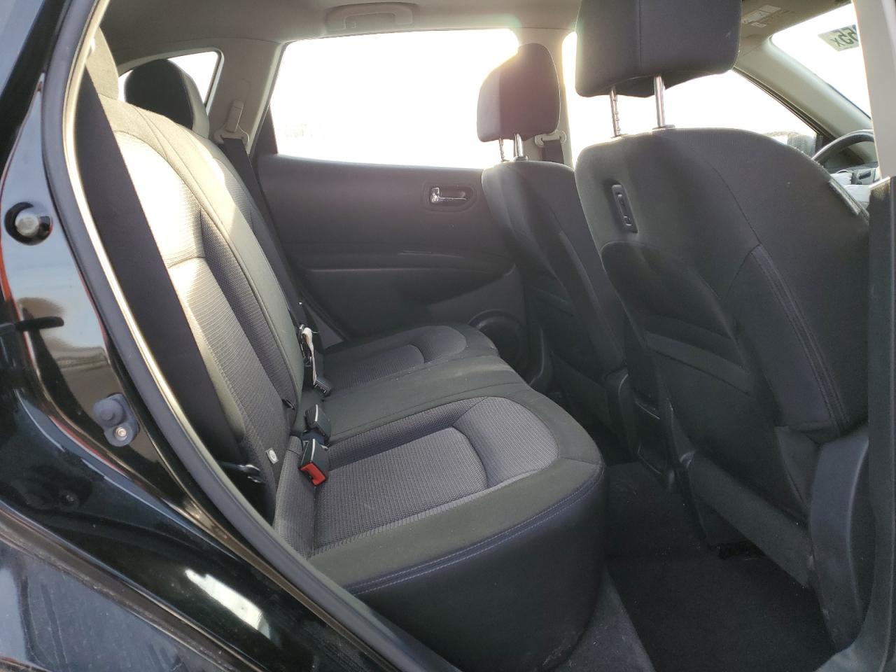 2013 Nissan Rogue - Image 11
