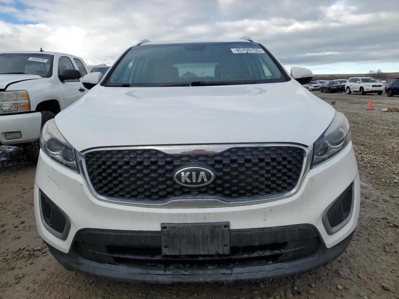 2016 Kia Sorento - Image 5