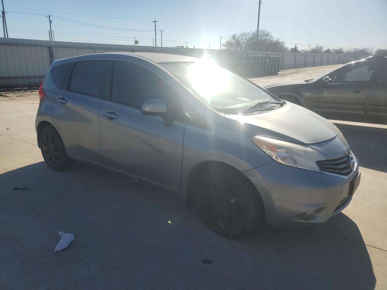 2014 Nissan Versa - Image 4