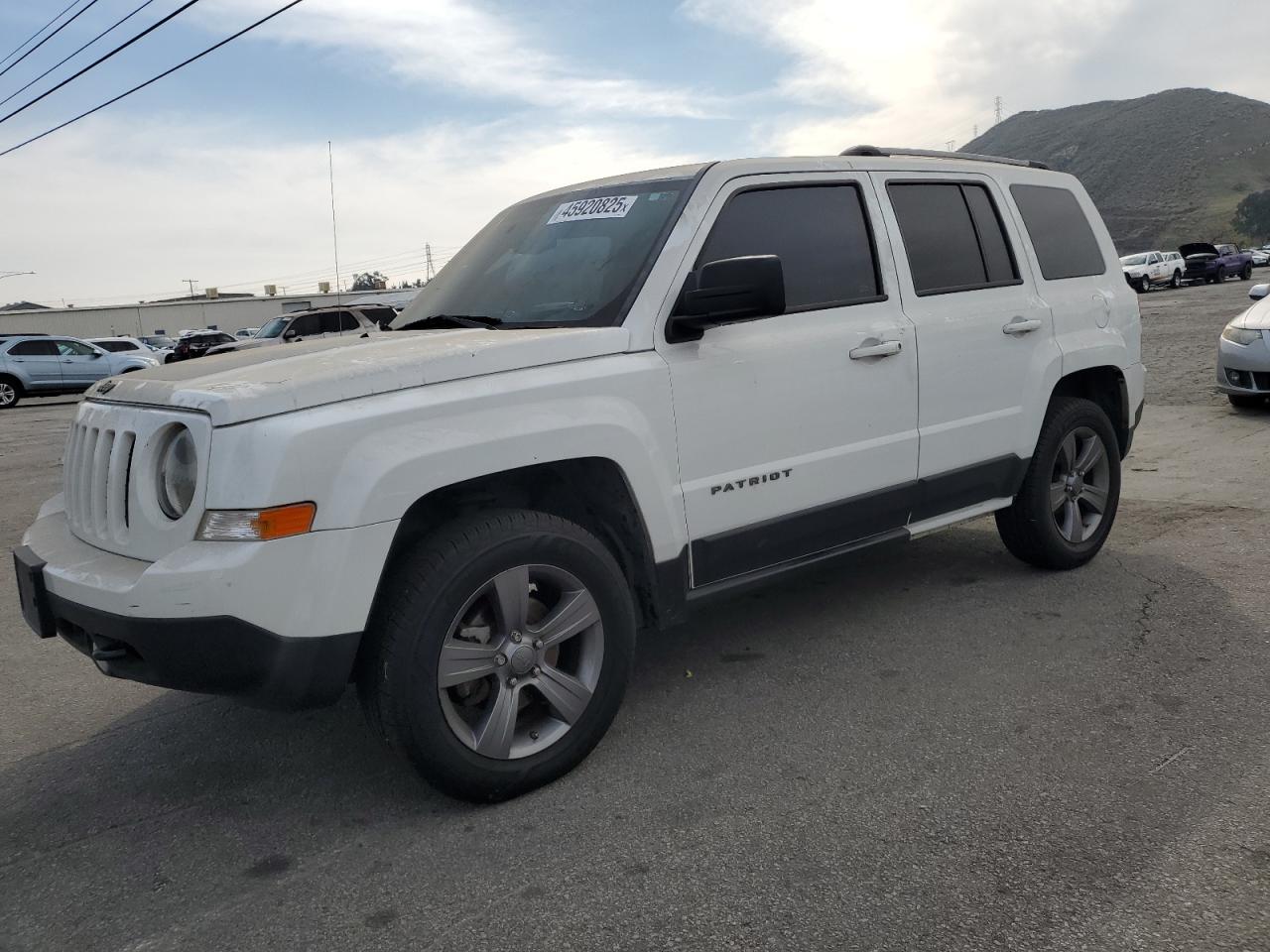 2016 Jeep Liberty (Patriot) - Image 1