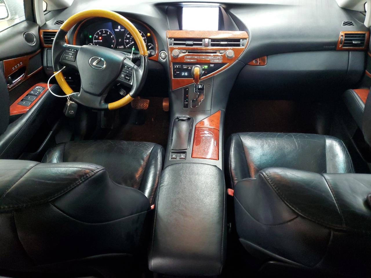 2012 Lexus RX - Image 8