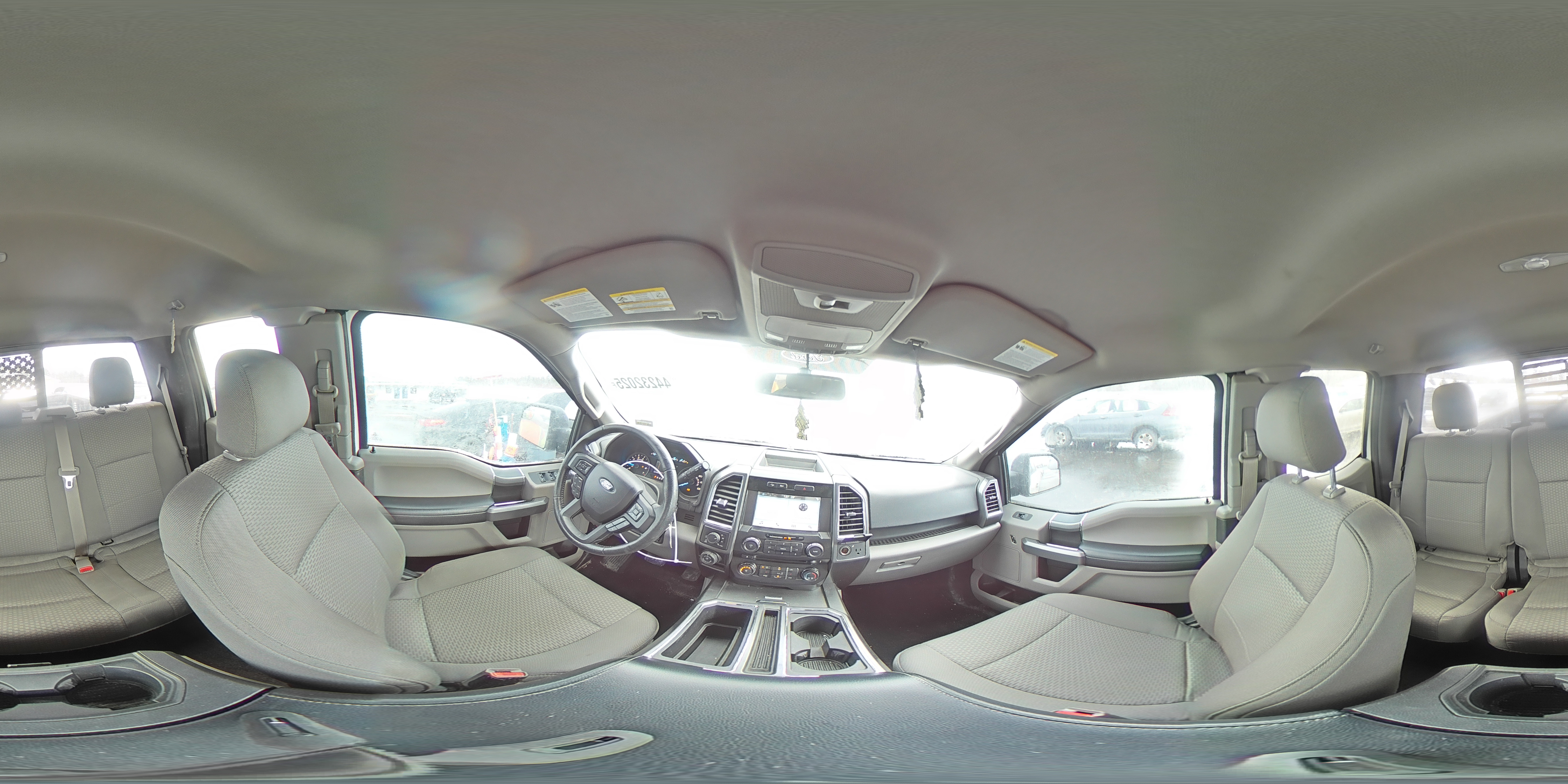 2016 Ford F-150 - Image 12