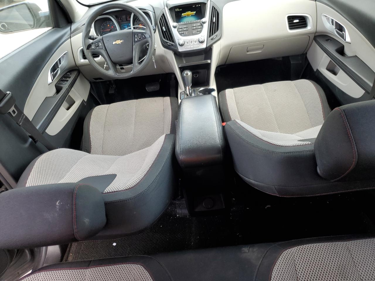 2017 Chevrolet Equinox - Image 8