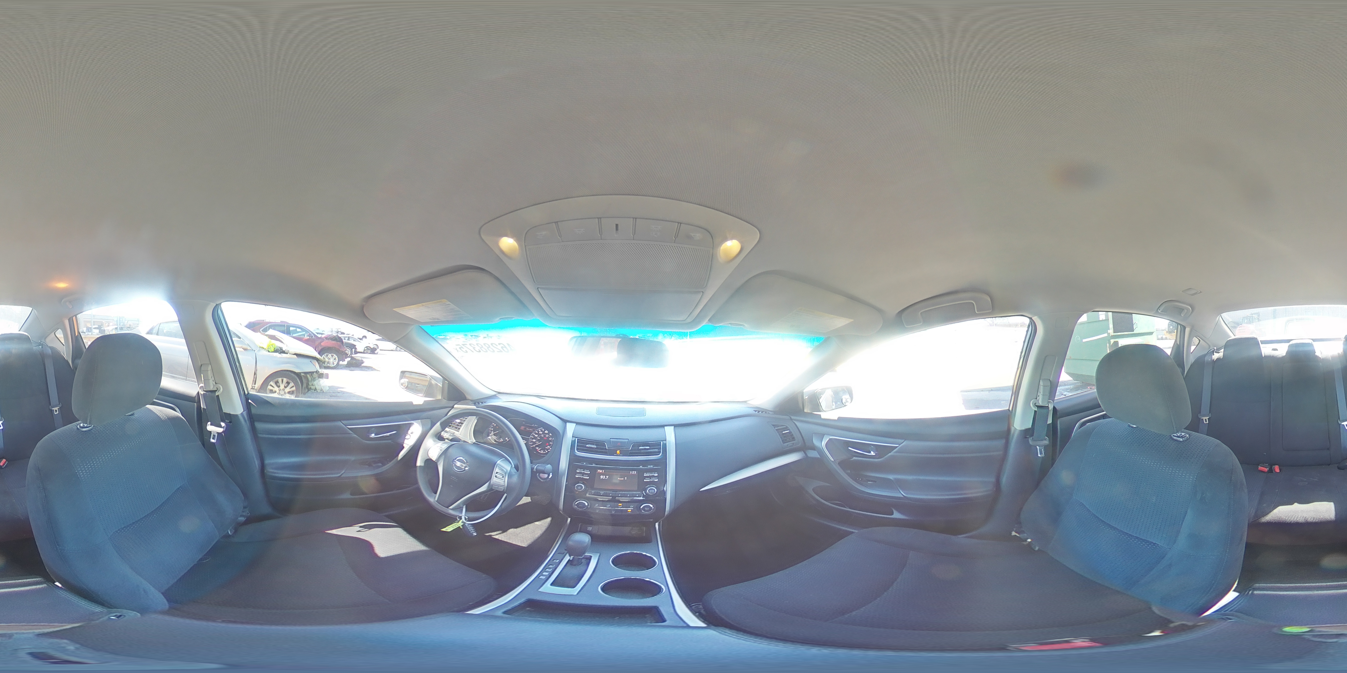 2015 Nissan Altima - Image 14
