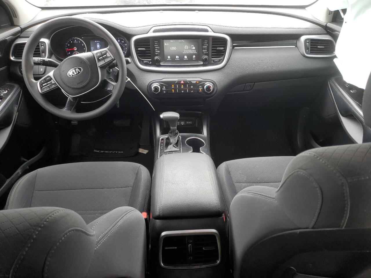 2019 Kia Sorento - Image 8