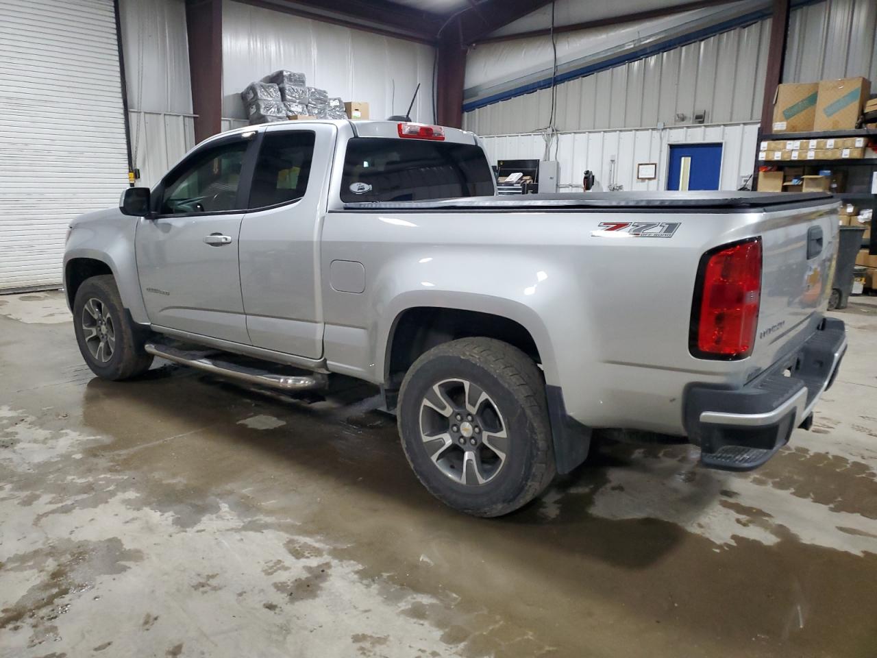 2015 Chevrolet Colorado - Image 2