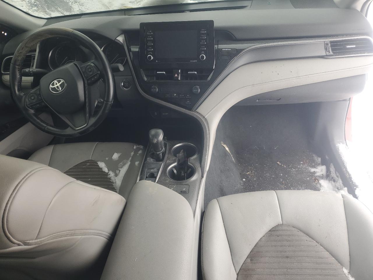 2021 Toyota Camry - Image 8
