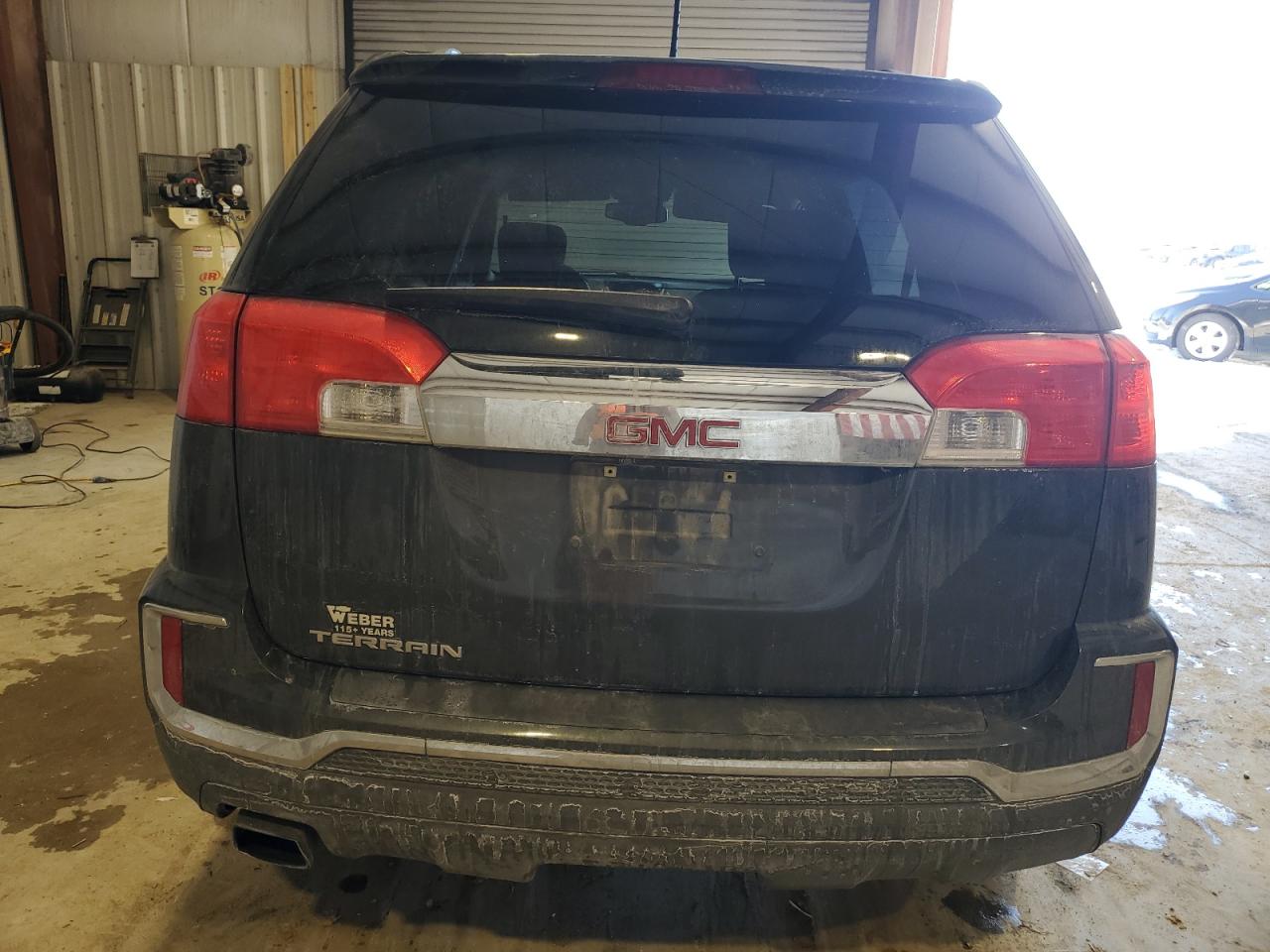2017 GMC Terrain - Image 6