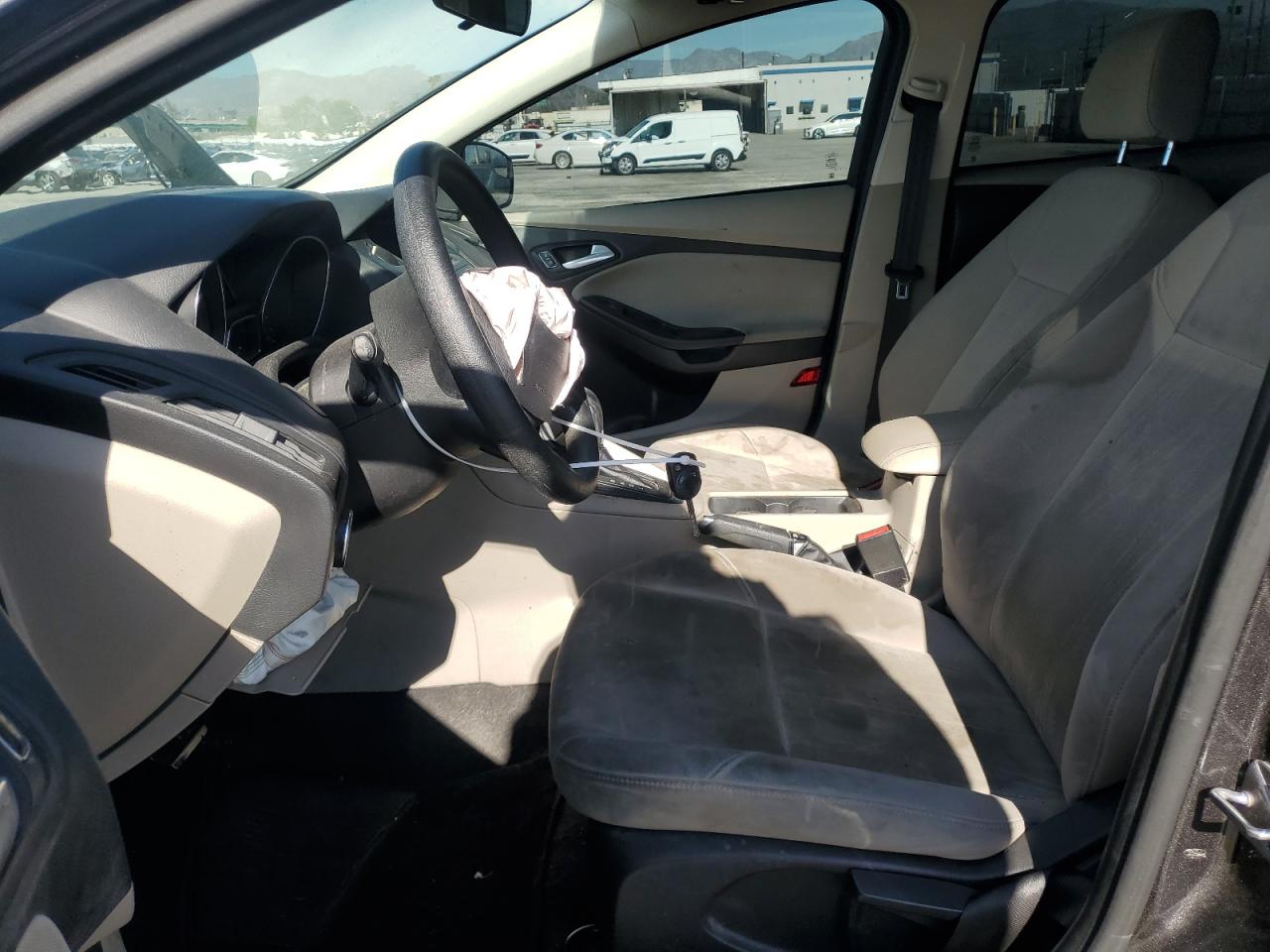 2015 Ford Focus Se VIN: 1FADP3K27FL263659 Lot: 46137805