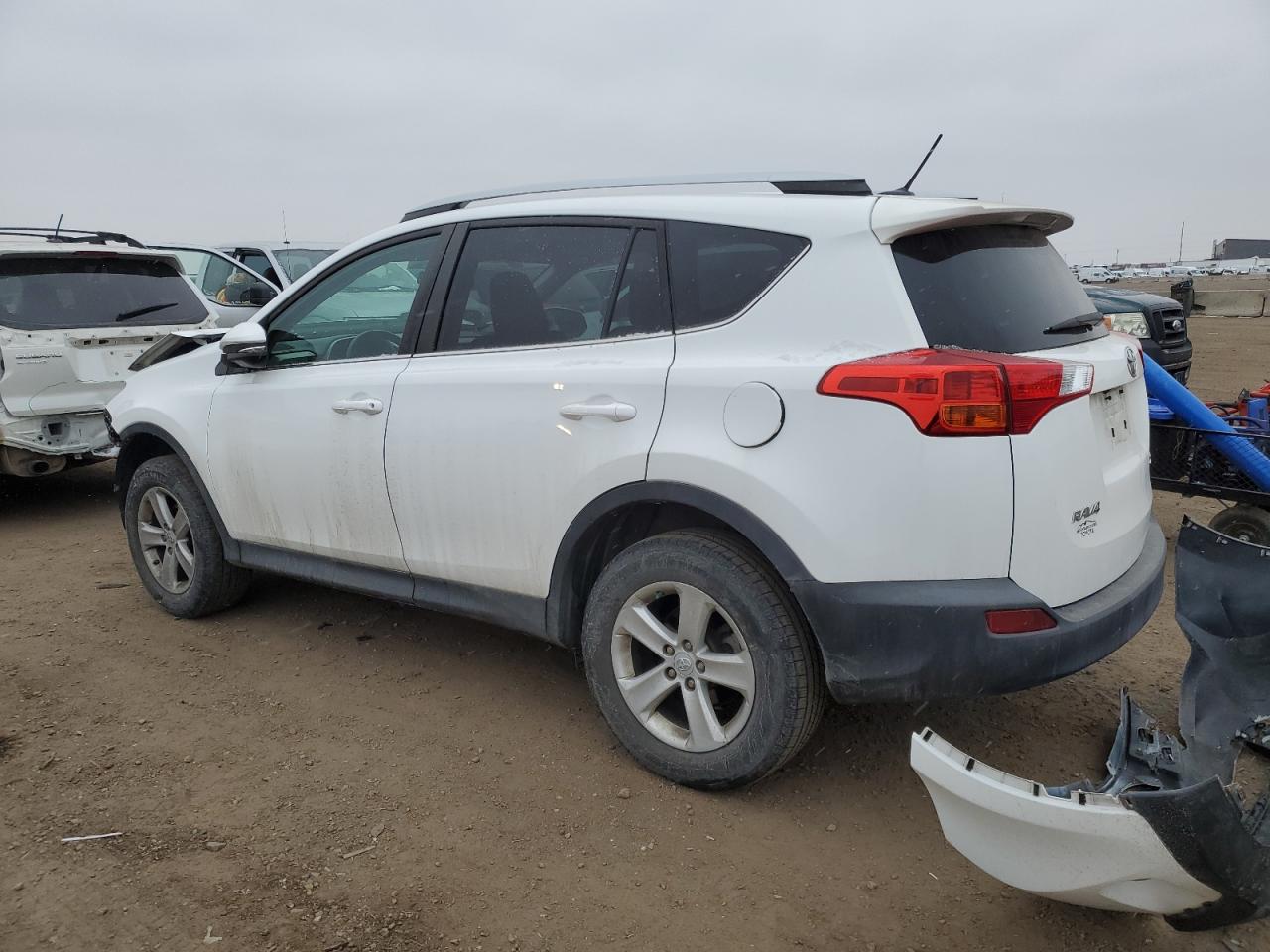 2014 Toyota RAV 4 - Image 2