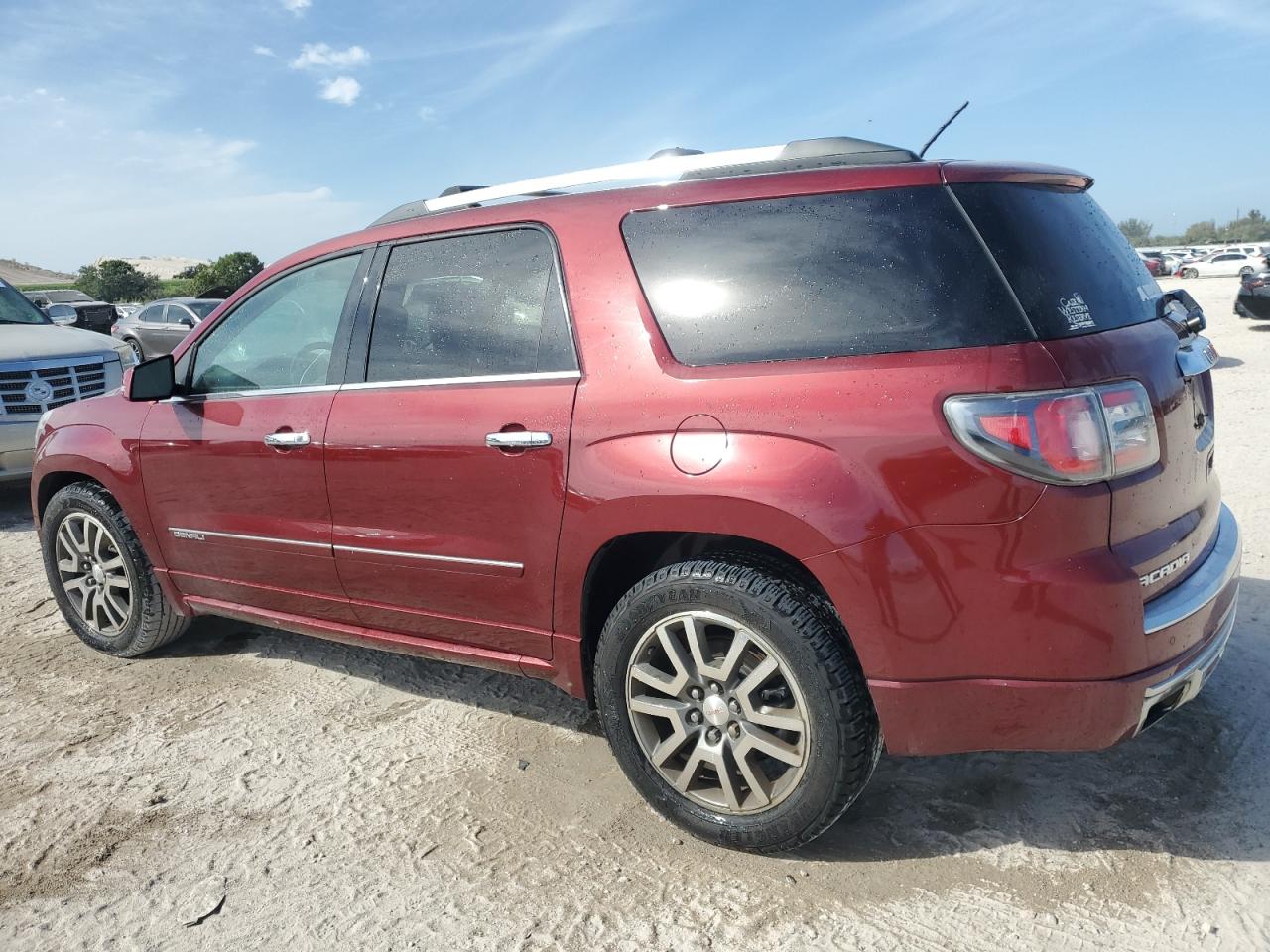2015 GMC Acadia - Image 2
