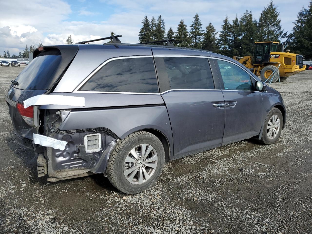 2016 Honda Odyssey - Image 3