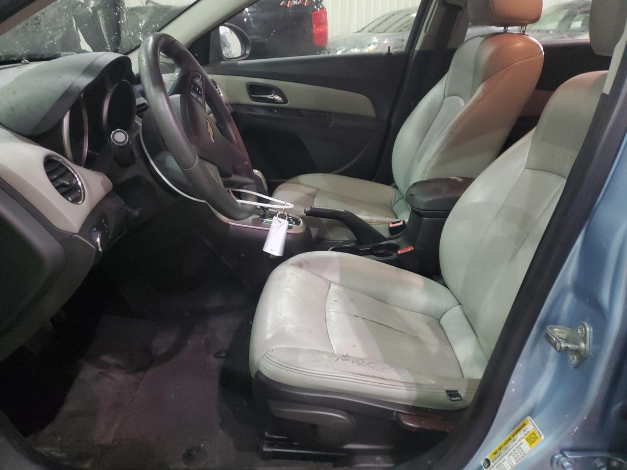 2011 Chevrolet Cruze - Image 7