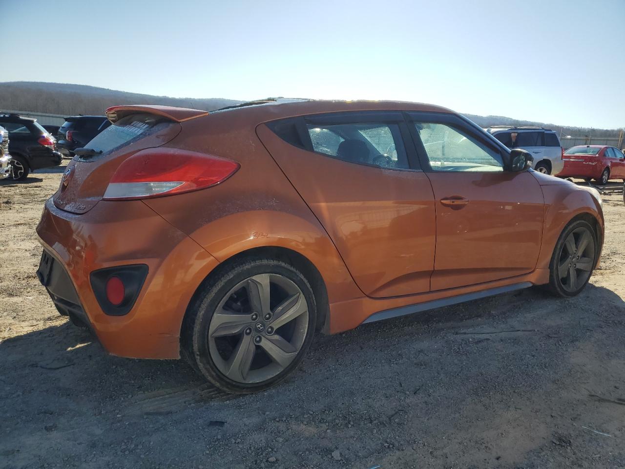 2013 Hyundai Veloster - Image 3