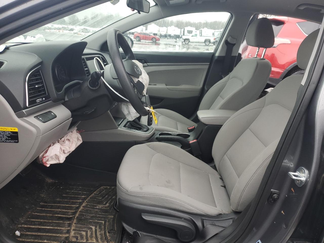2018 Hyundai Elantra - Image 7