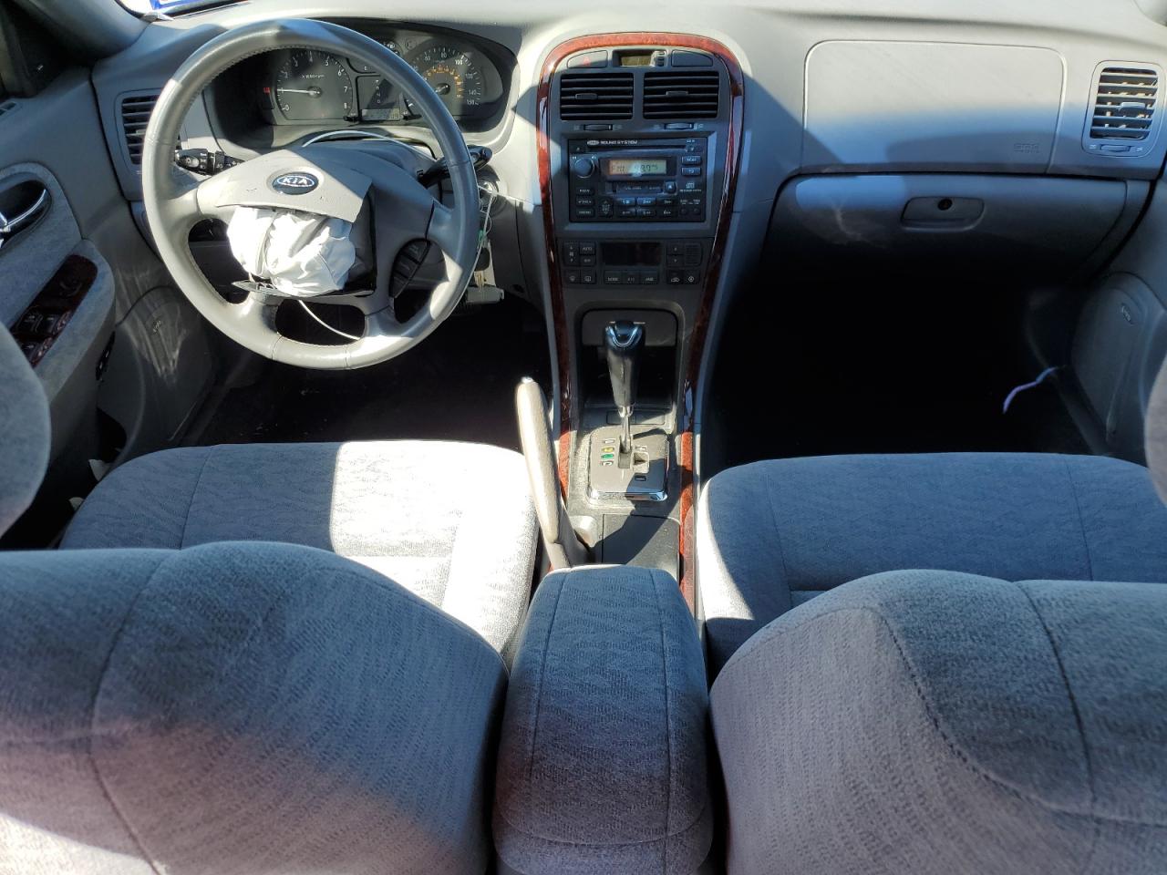 2005 Kia Optima - Image 8
