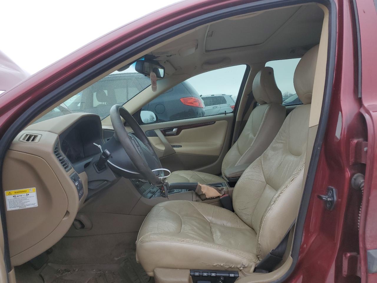 2003 Volvo V70 - Image 7