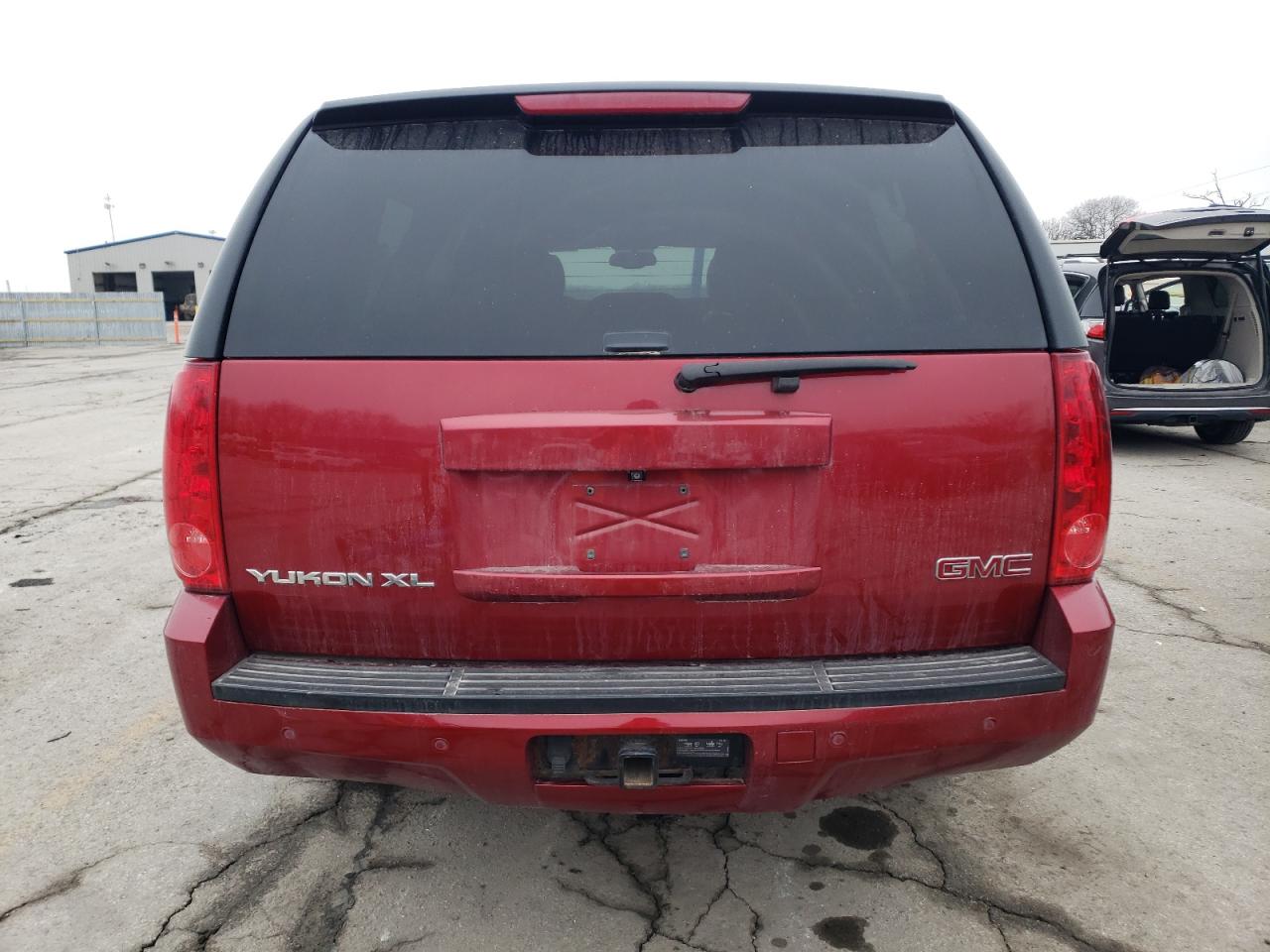 2013 GMC Yukon - Image 6