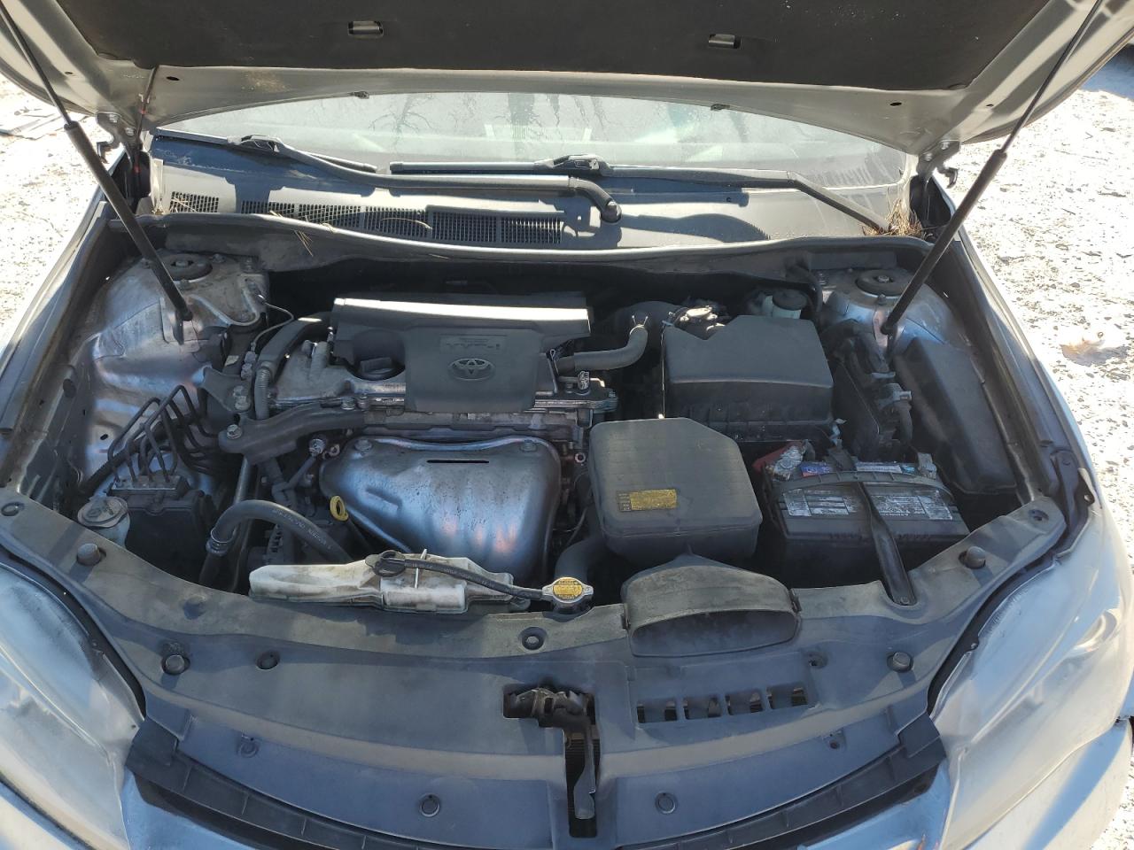 2015 Toyota Camry - Image 12