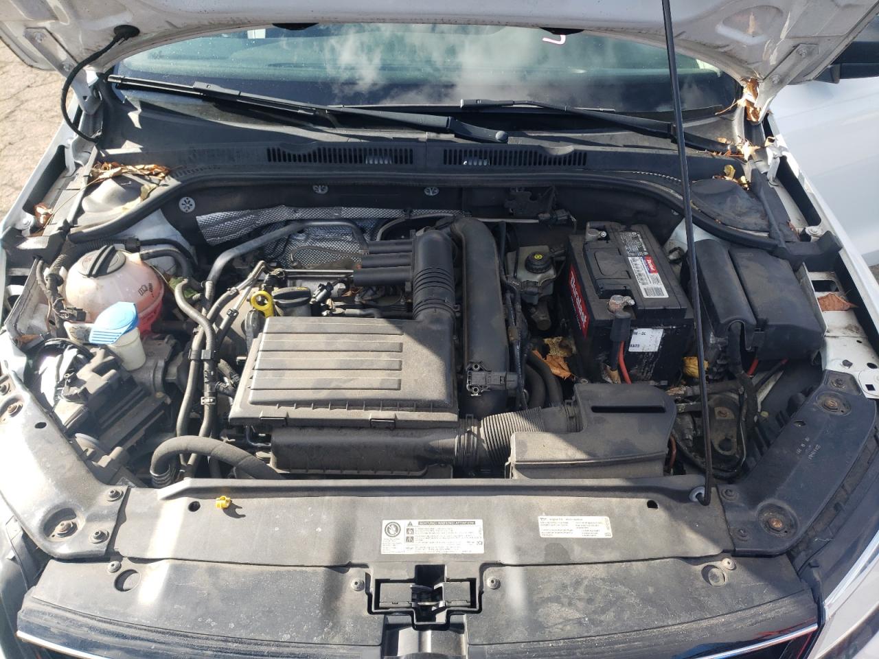 2016 Volkswagen Jetta - Image 13