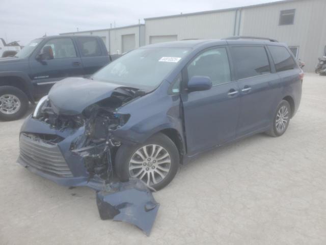 2018 Toyota Sienna Xle