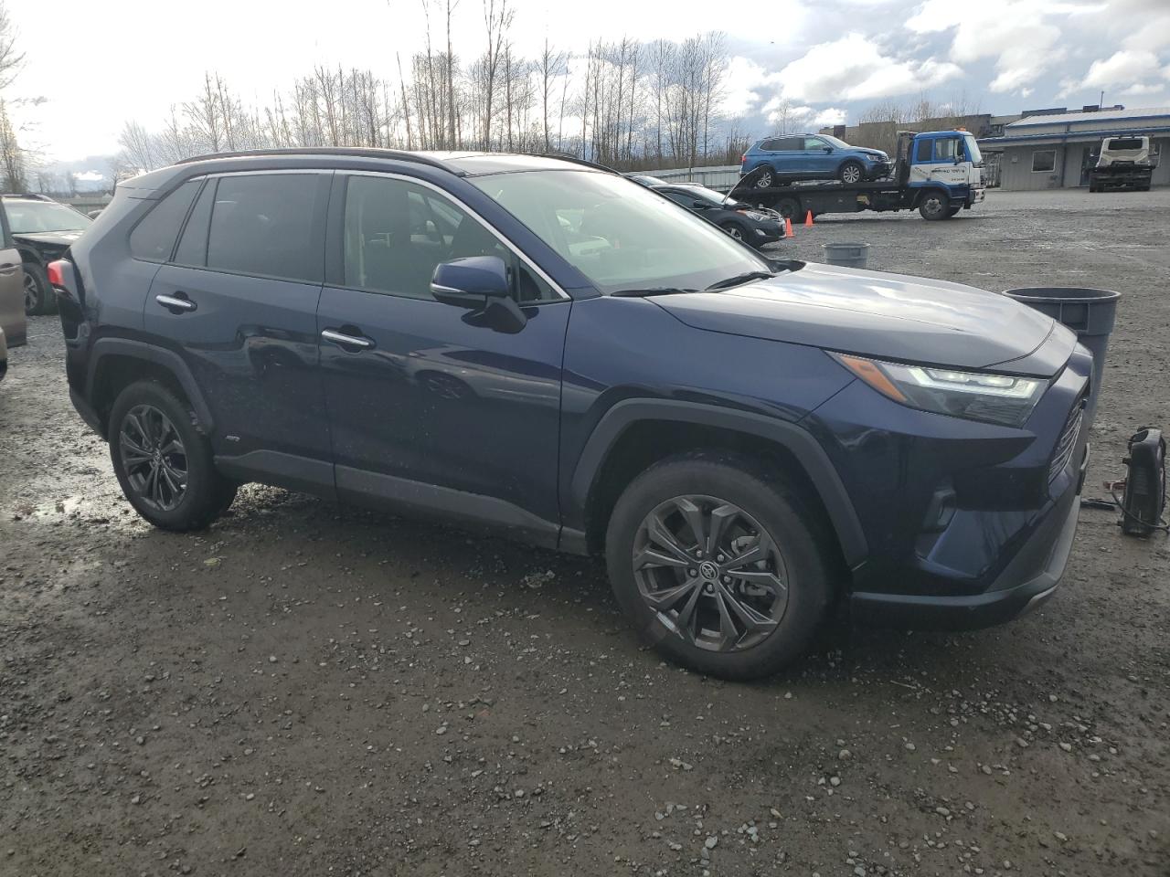 2023 Toyota RAV 4 - Image 4