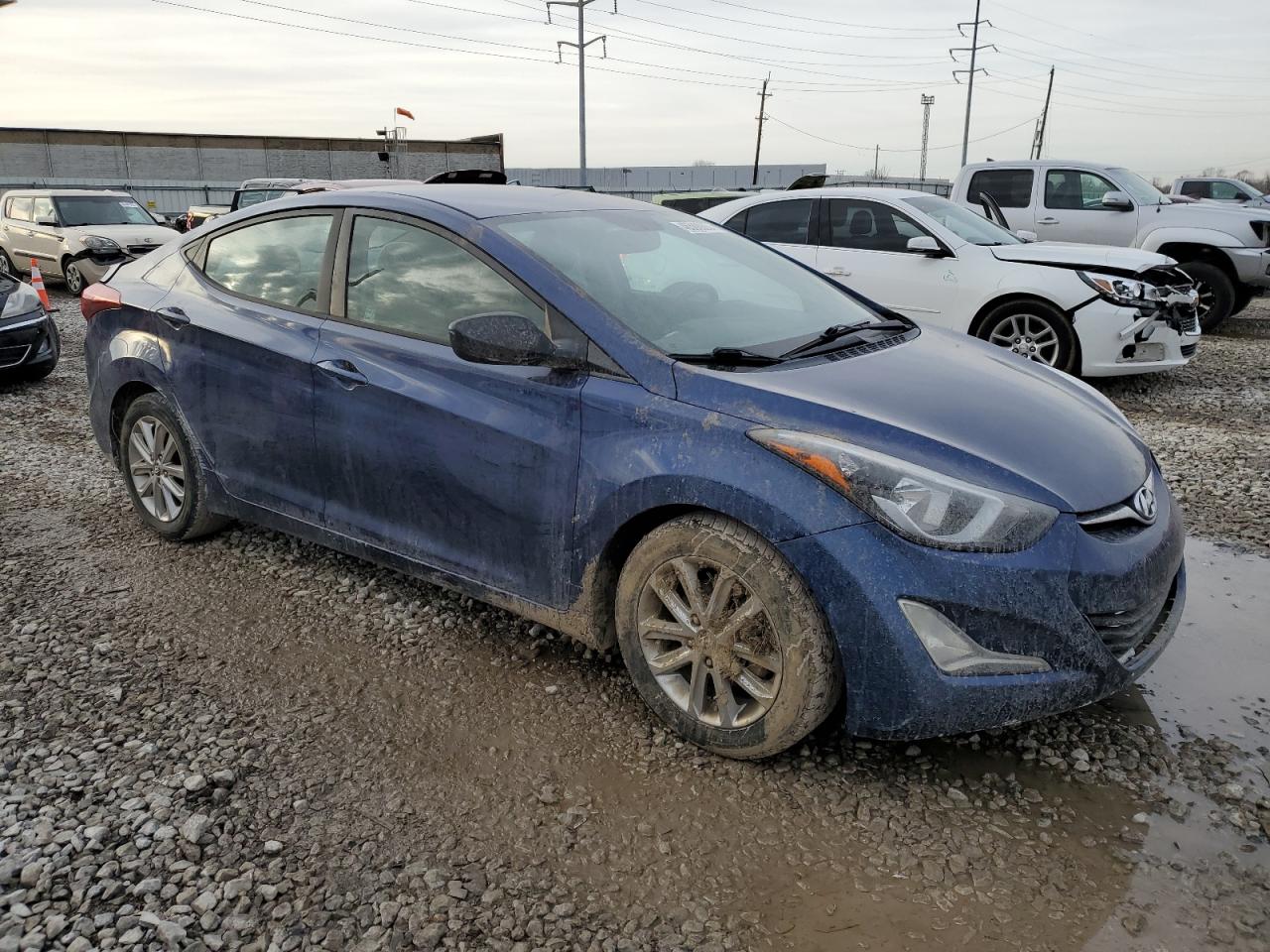 2016 Hyundai Elantra - Image 4