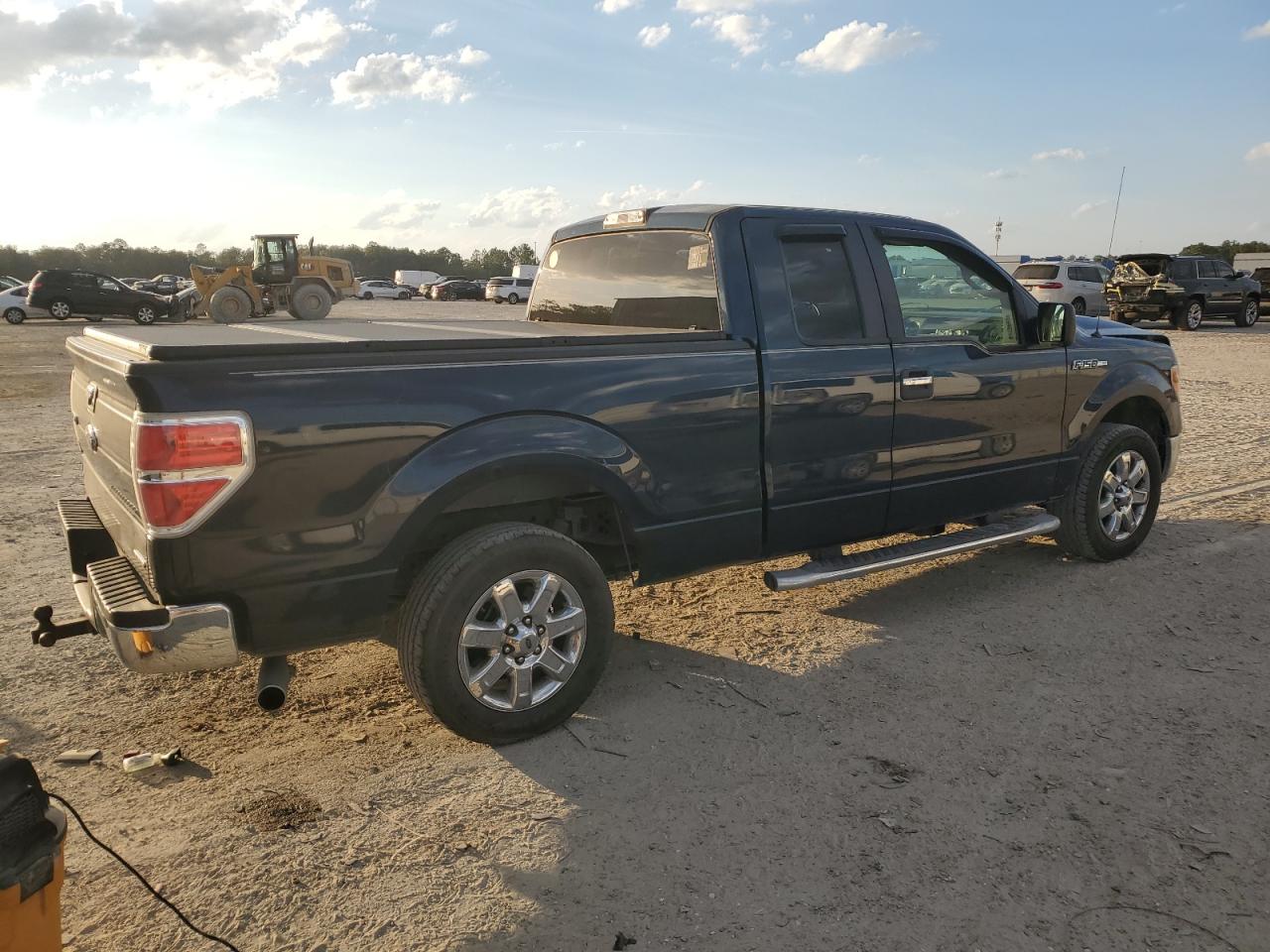 2014 Ford F-150 - Image 3