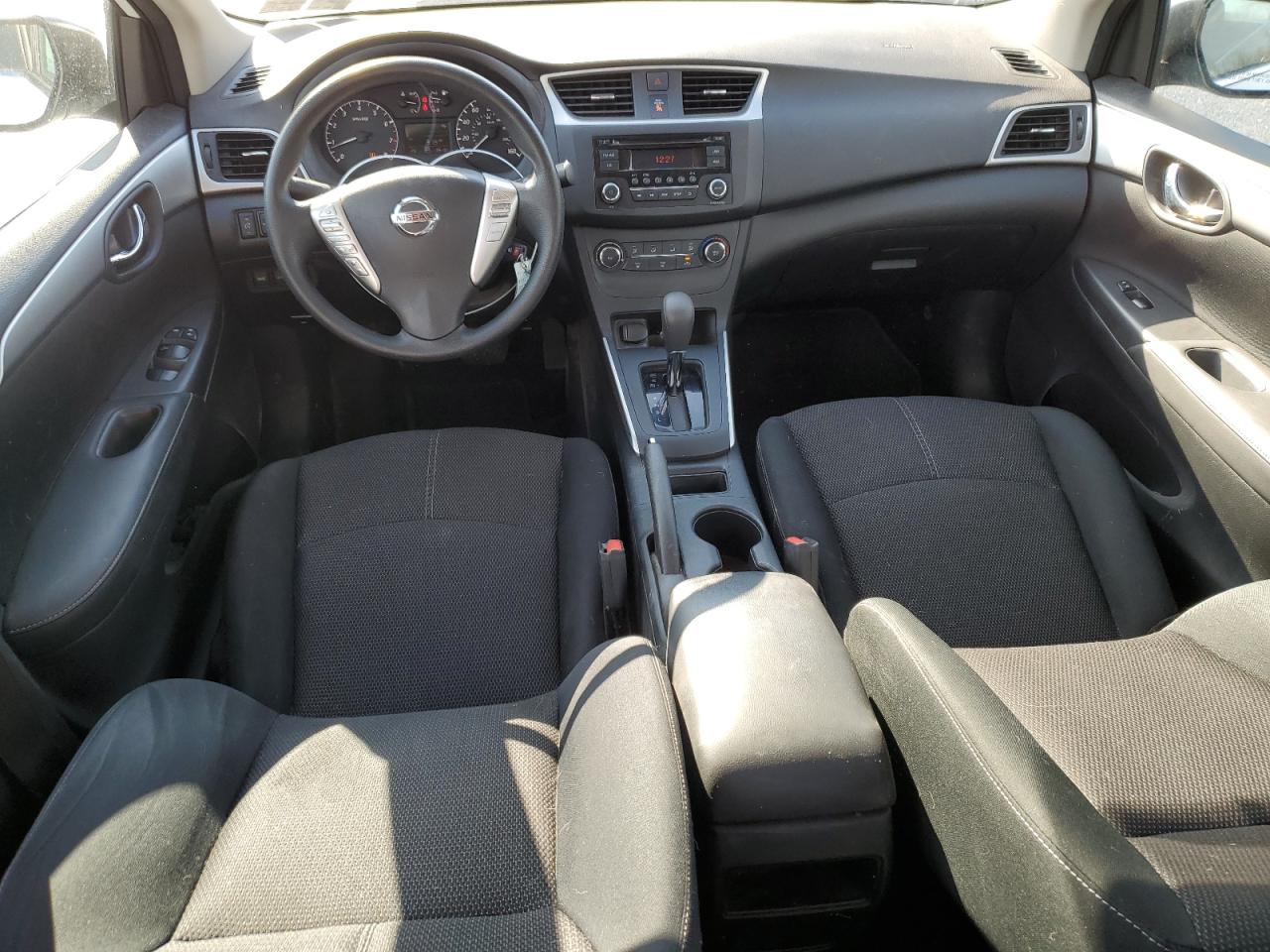 2017 Nissan Sentra - Image 8