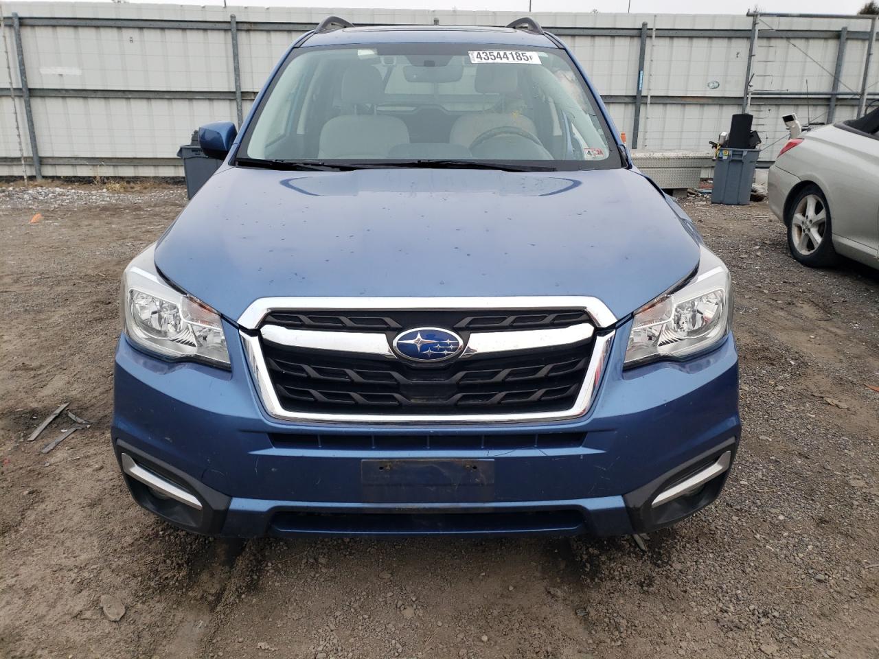 2018 Subaru Forester - Image 5