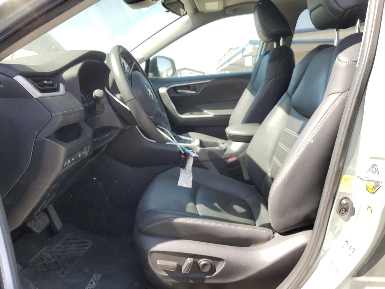 2021 Toyota RAV 4 - Image 7