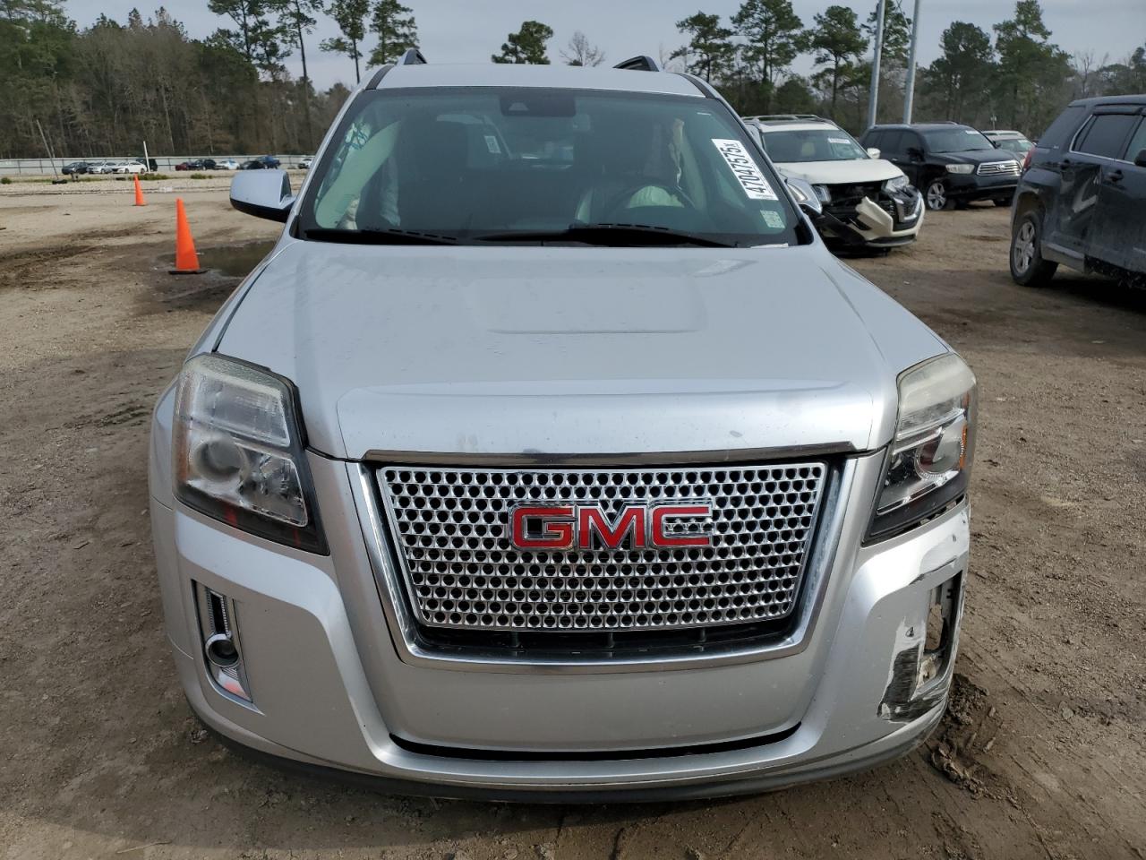 2014 GMC Terrain - Image 5