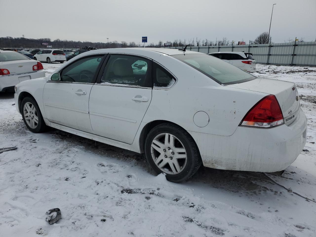 2015 Chevrolet Impala - Image 2
