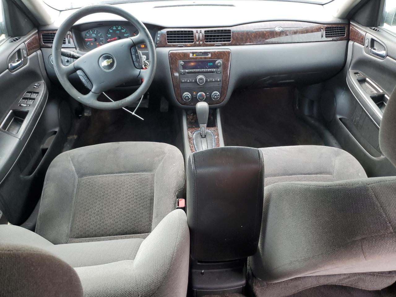 2015 Chevrolet Impala - Image 8