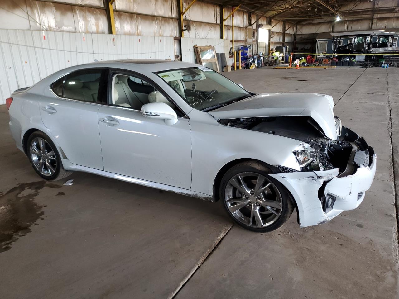 2011 Lexus IS - Image 4