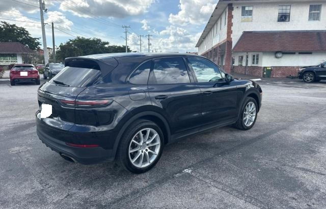 2019 Porsche Cayenne - Image 4
